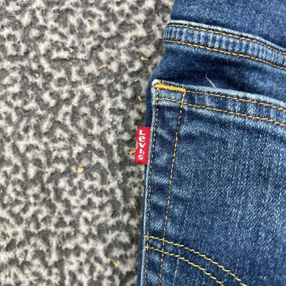 Levis sku a23218